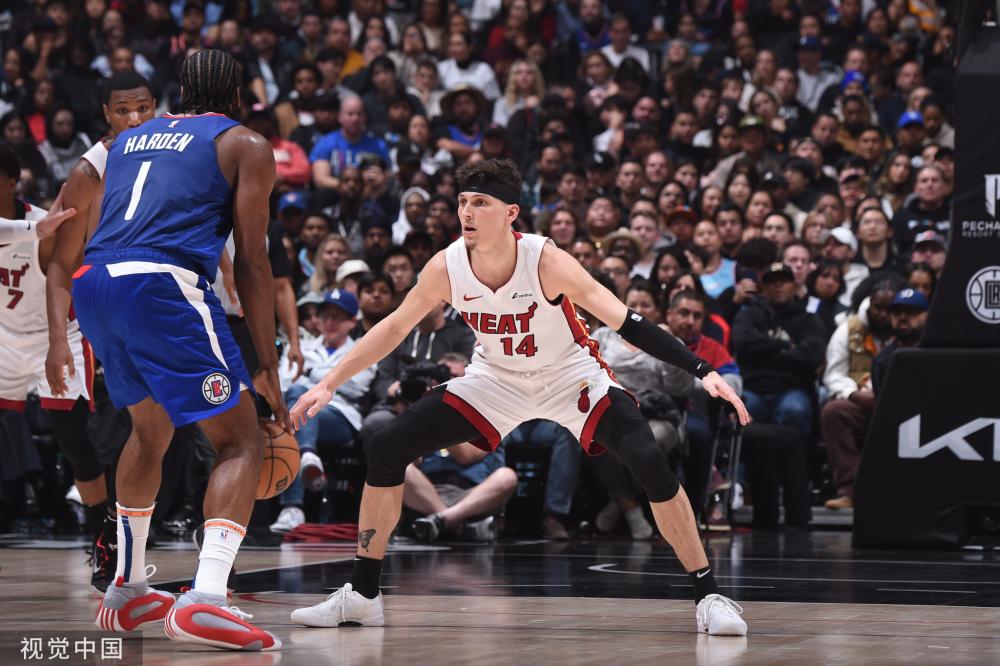 背靠背比赛 背靠背比赛